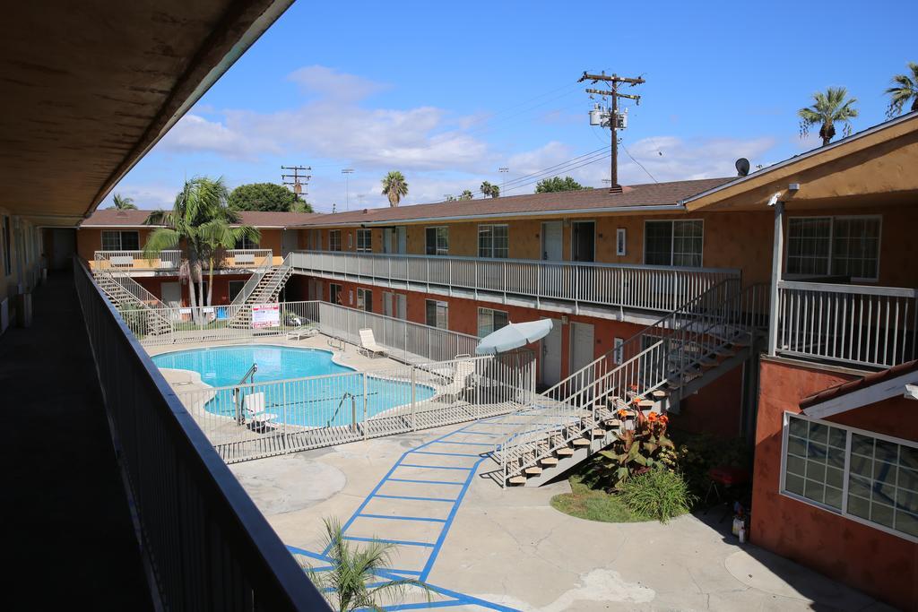 Chateau Inn & Suites Downey Exterior foto
